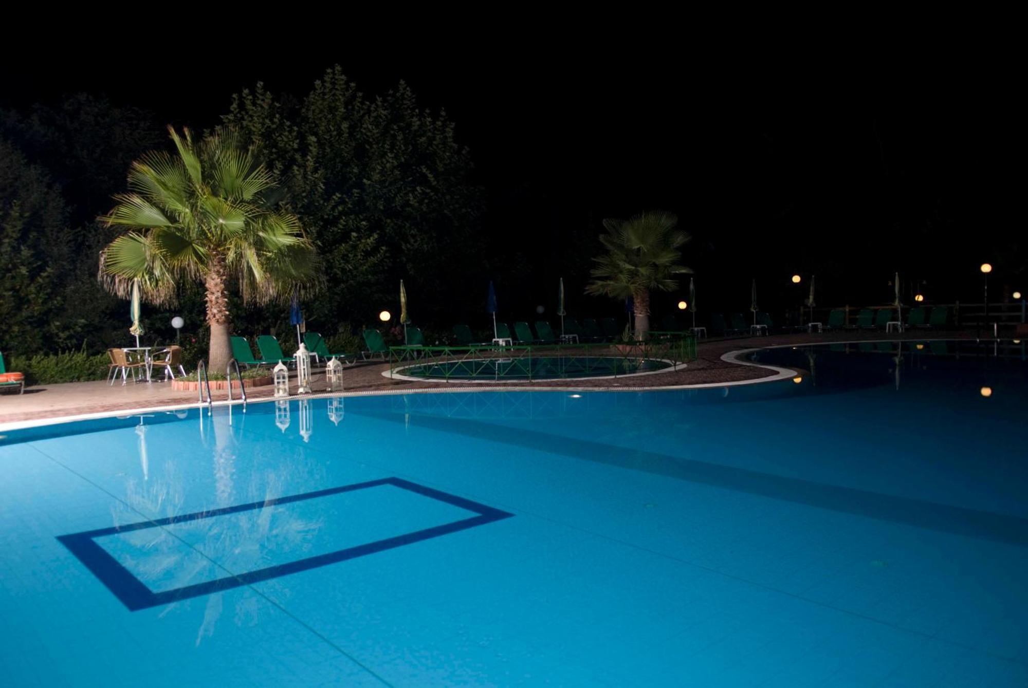 Damia Hotel Apts Sidárion Exteriér fotografie